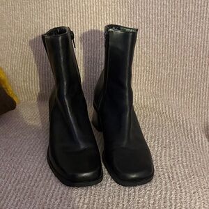 Naturalizer Black Ankle Booties